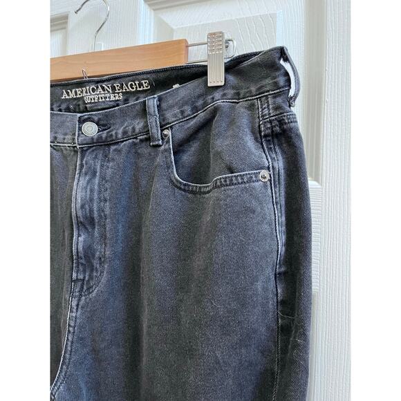 American Eagle Black Wash Stretch Mom Size 16R Jean 26 Inch Inseam - Picture 4 of 10